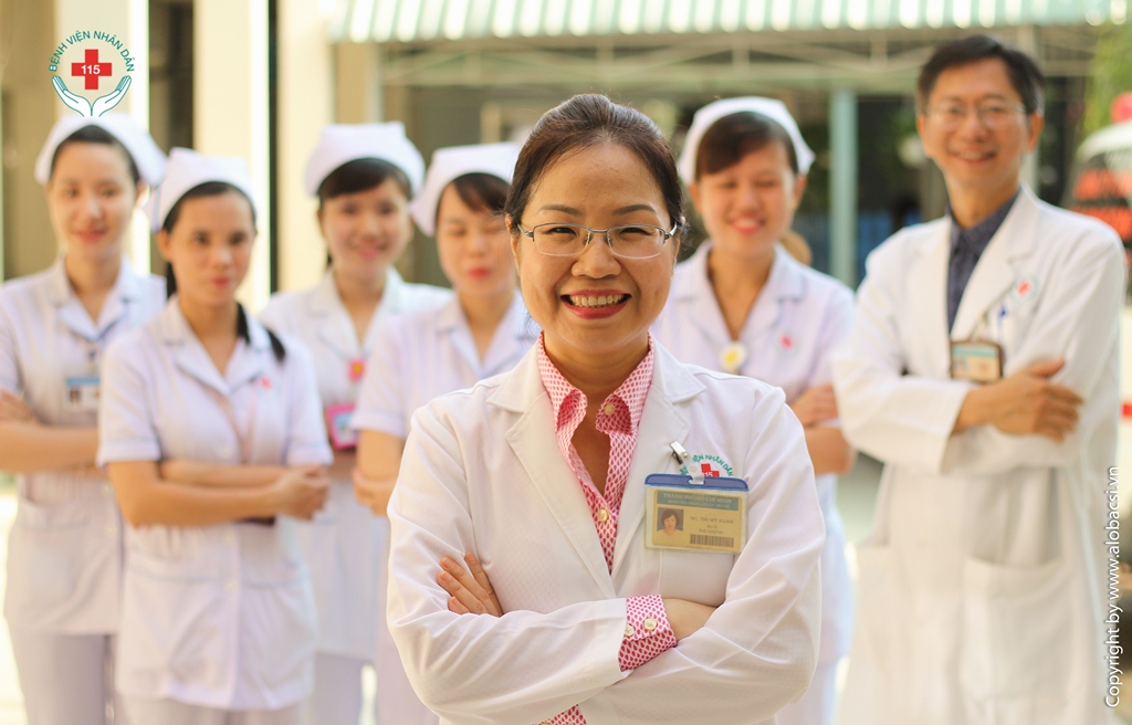 13 nữ Trưởng khoa tài sắc của Bệnh viện Nhân dân 115