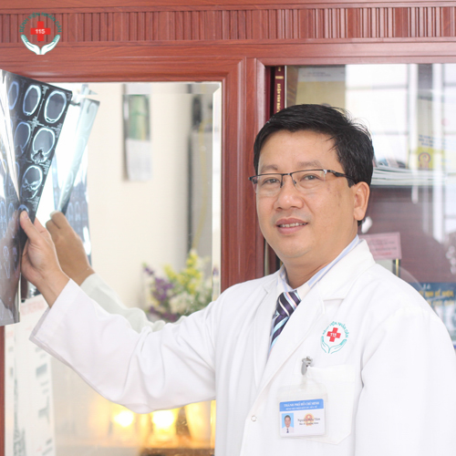 Bác sĩ  Nguyễn Hữu Tâm