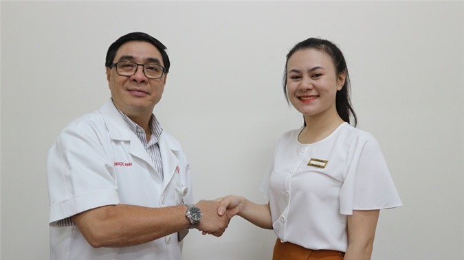 AloBacsi trân trọng cảm ơn BS.CK2 Nguyễn Ngọc Anh đã giúp bạn đọc hiểu rõ về bệnh ung thư vòm họng. Xin hẹn gặp lại bác sĩ trong lần tư vấn tiếp theo.