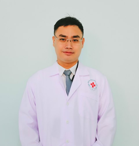 Bác sĩ Đỗ Huy Hoàng