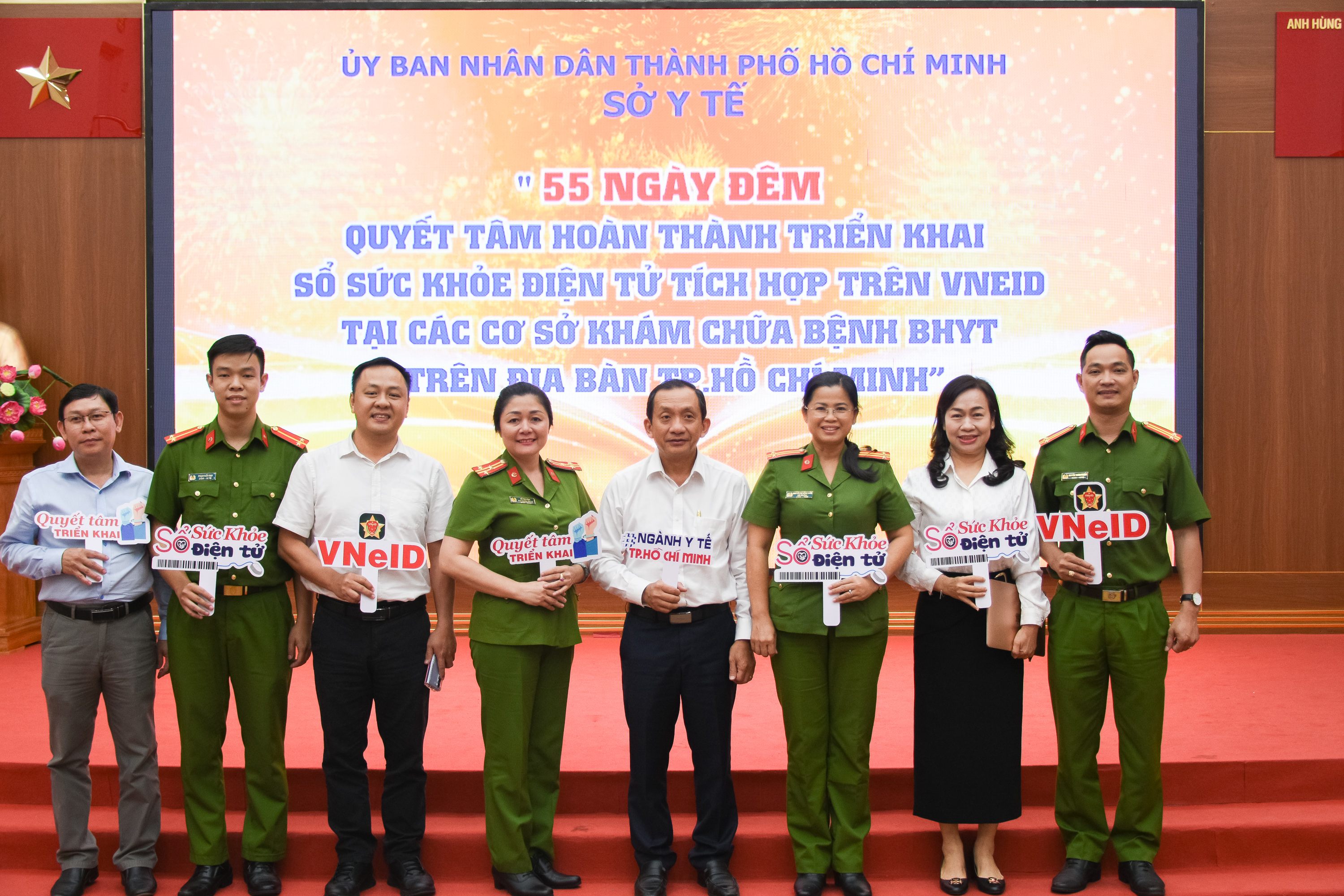 Hội nghị đẩy mạnh triển khai Sổ sức khỏe điện tử tích hợp trên ứng dụng VNeID tại các cơ sở khám, chữa bệnh trên địa bàn TP.HCM